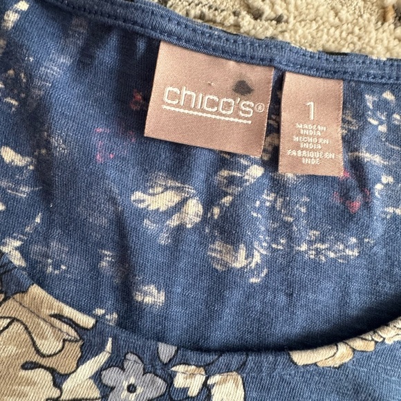 Chicos Floral Blue Long Sleeve Top size 1 large - Picture 5 of 5